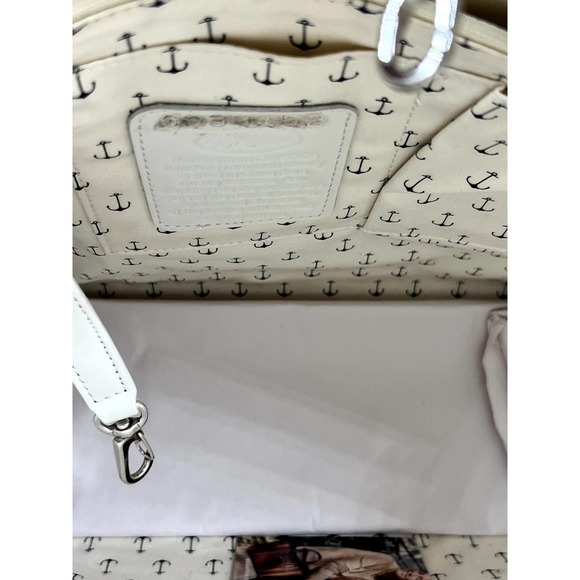 NWT Brighton Anchor & Soul Sailors Heart Leather Tote Bag Multi NWTS - Picture 10 of 12